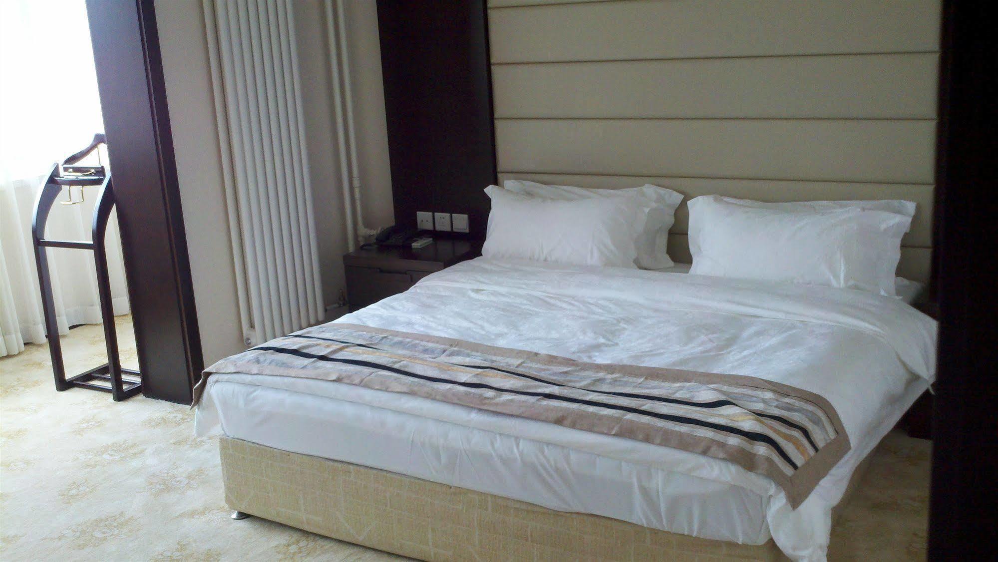 Beijing Aulympic Airport Hotel Экстерьер фото